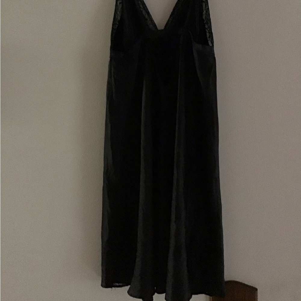 Women’s Apt 9 intimates night gown. Size large